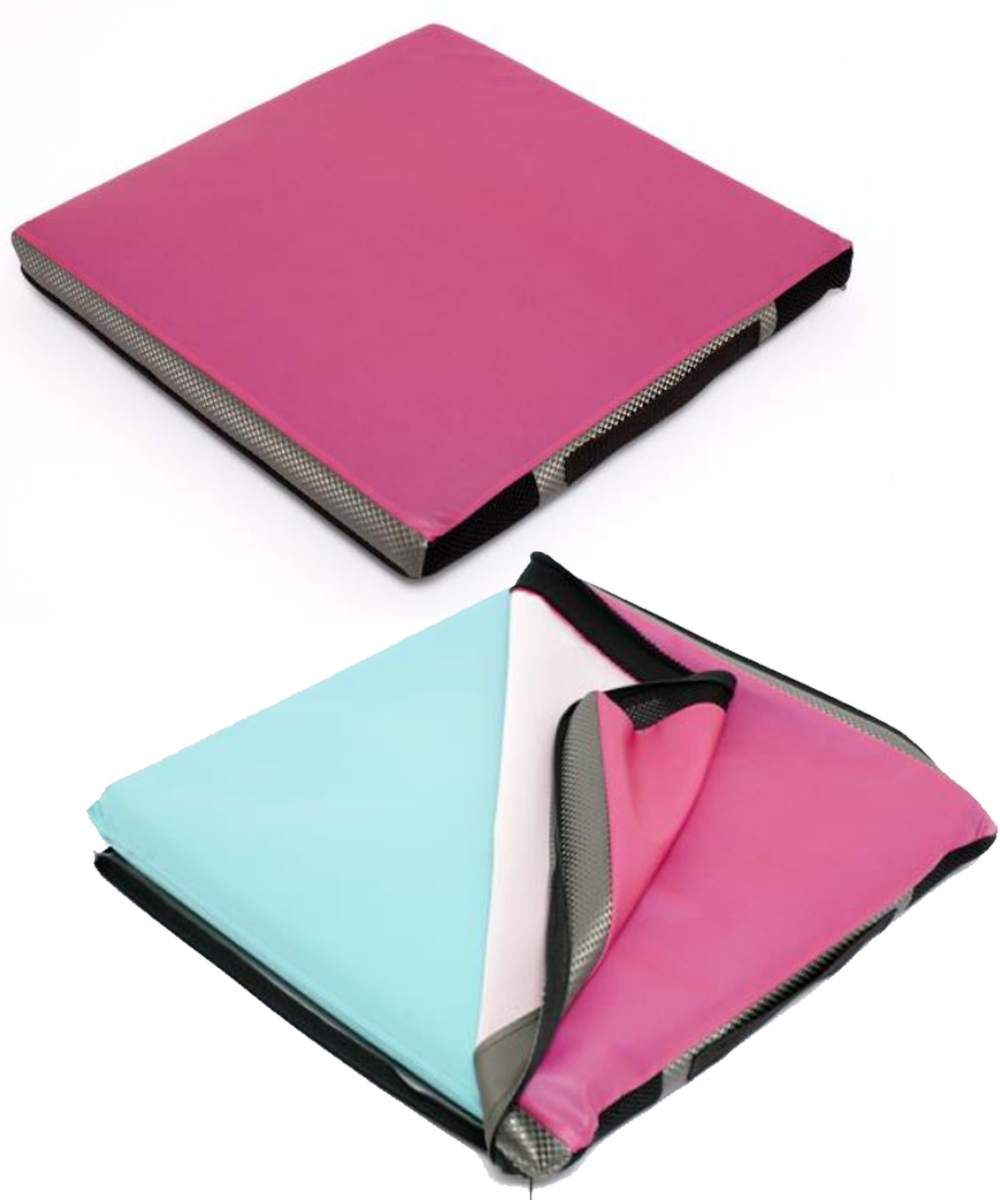 Cuscino antidecubito in gel fluido con cover antibatterica, impermeabile e fondo antiscivolo, ideale per prevenire ulcere da pressione e migliorare il comfort.