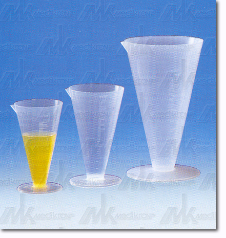 Bicchieri conici graduati in polipr. 500 ml. 