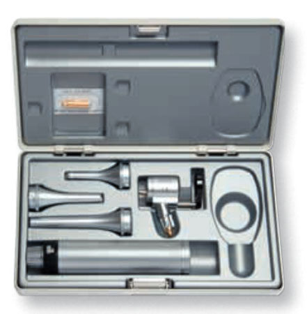 Set diagn. x veterinaria - otoscopio testina aperta+manico+ 3 spec.+lamp 