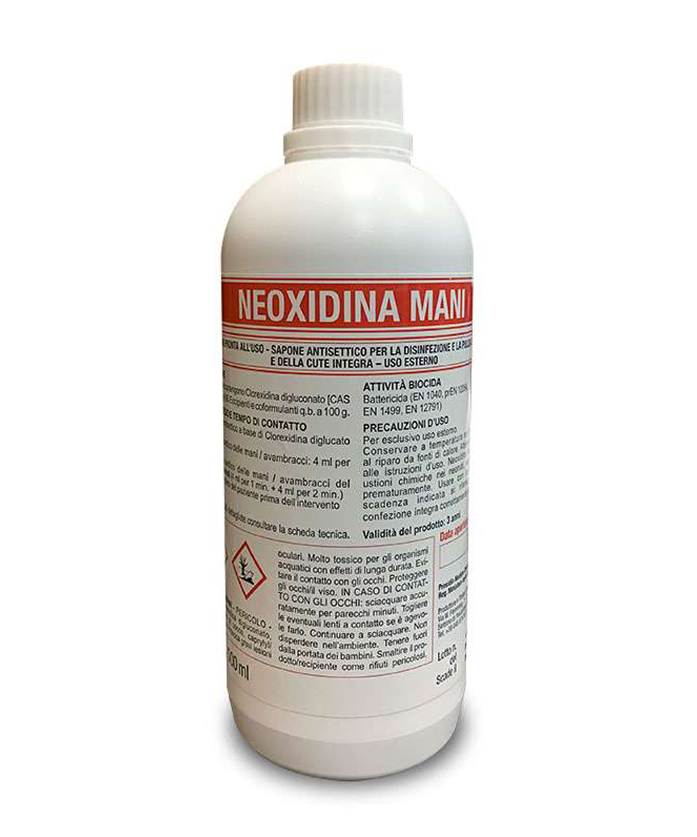 Flacone da 500 ml di Neoxidina Mani, soluzione disinfettante liquida con clorexidina 4%, ideale per l’igiene delle mani in ambito sanitario.
