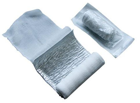 Pacchetto di medicazione alluminizz. medio str 