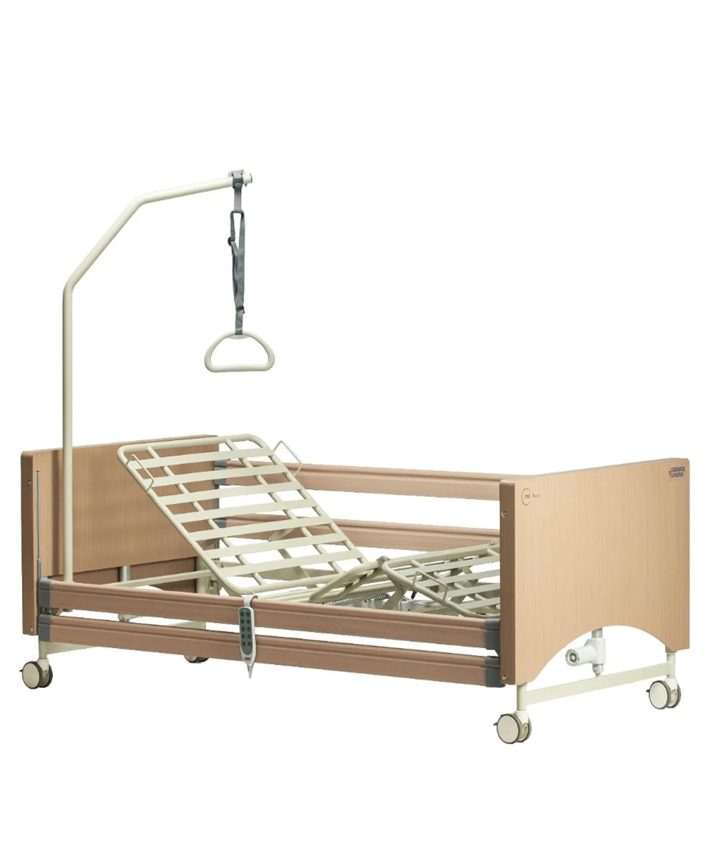 Letto deg. elet. legno moon alpha 4sez. c/sponde,soll.malat,ruot p.170kg 