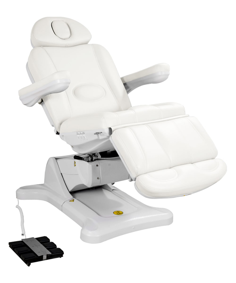 Poltrona elettrica NEFERTITI bianca con 3 motori, struttura solida e design moderno per uso professionale in centri medici ed estetici.