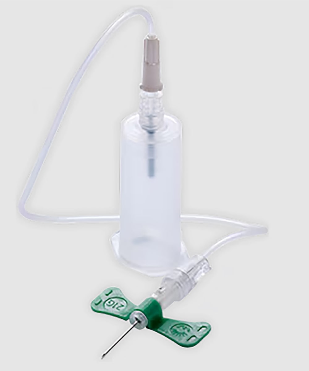 Set BD Vacutainer® per prelievo ematico con ago di sicurezza attivabile e supporto integrato per provette.
