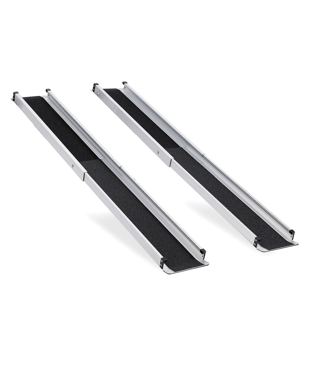 Rampe telescopiche in alluminio antiscivolo per disabili, leggere e regolabili, ideali per superare gradini e barriere architettoniche in sicurezza.