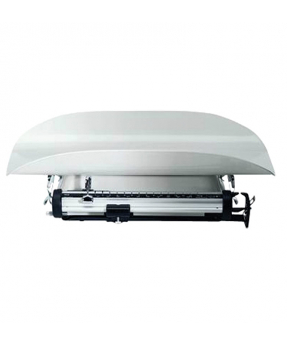 Bilancia meccanica pesa neonati SECA 725 con design classico, cursori precisi e piatto avvolgente per garantire sicurezza e accuratezza nella pesata.