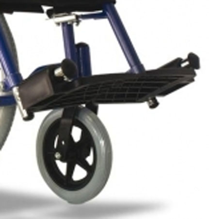 Paletta in plastica per pedane di carrozzina. Design passante per una facile installazione.