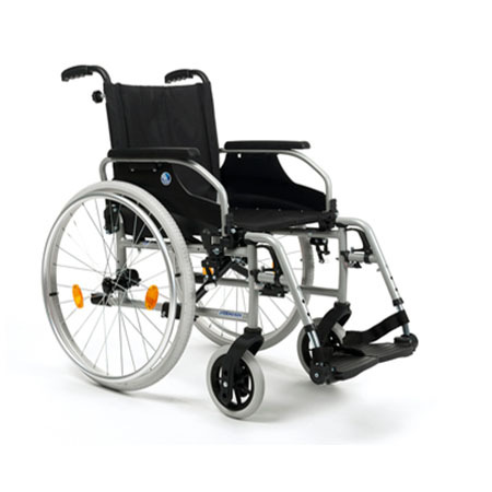 Carrozzina autospinta. d200 sed. cm.44 schienale reclinabile port.130 kg 