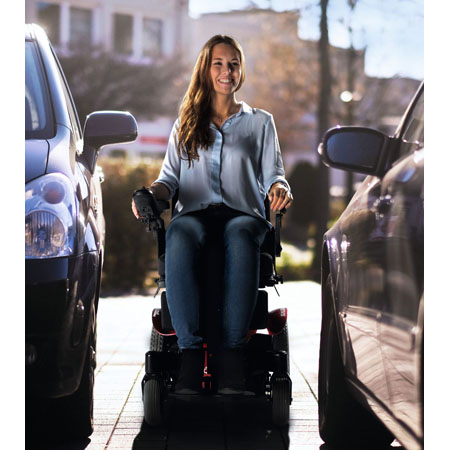 Carrozzina elet.salsa mini c/pedane config. standard c/comando vr2 