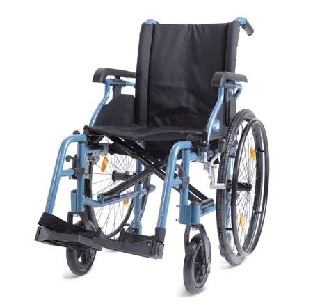 Carrozzina leggera autosp.helios dyne seduta cm. 50 port. max 130kg 