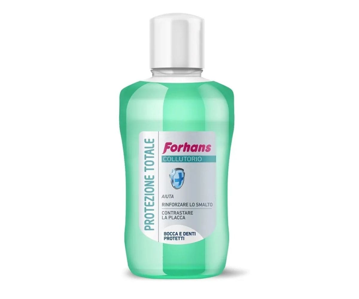 Collutorio Forhans Protezione Totale 500 ml con fluoro e aloe vera, flacone frontale.