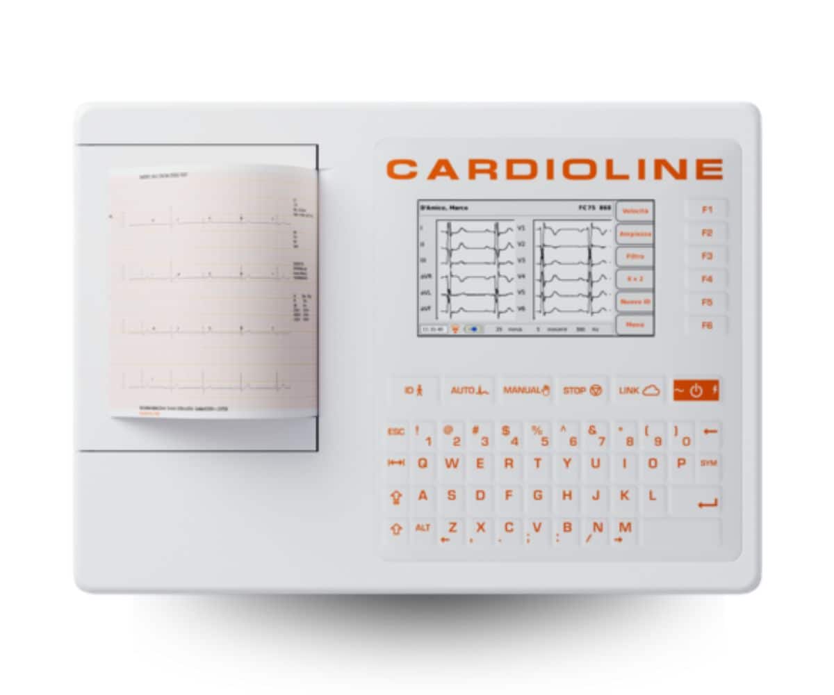 Elettrocardiografo Cardioline ECG 100L 12 derivazioni 6 canali vista frontale