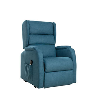 Poltrona Lady Slim Plus blu, rivestimento in microfibra antigoccia e antimacchia, design compatto, doppio motore per massimo comfort.